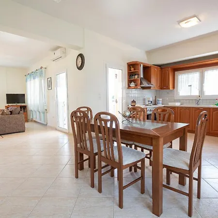 Holiday home Venetia's House By Rentalspro - Halkidiki *
